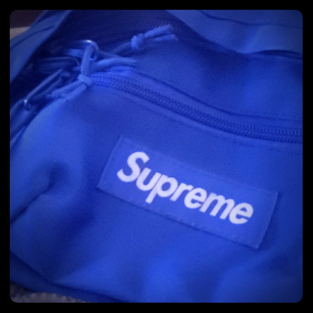Blue supreme fanny